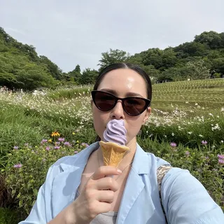 Arielle S.