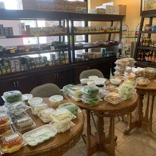 8/12/23 Variety of Thai desserts