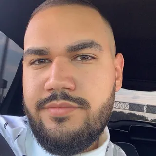 Mo A.