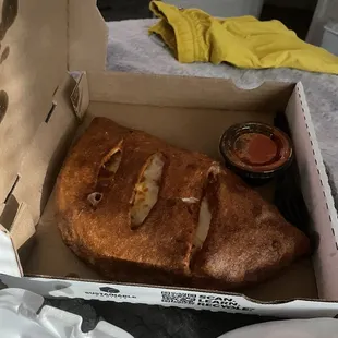 Meat Express Calzone
