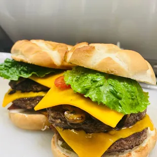 Double cheeseburger!