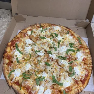 Chicken Parm pizza