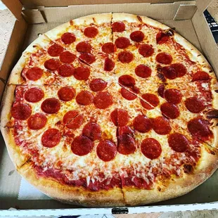 Pepperoni pizza