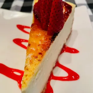 Creme brulee cheesecake
