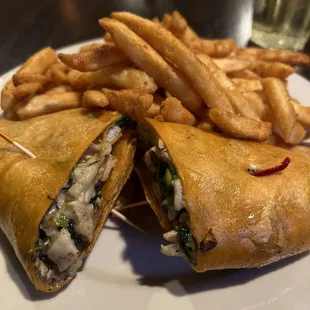 Manhattan's NY Deli & Pub