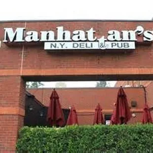 Manhattan NY Deli &amp; Pub