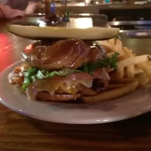 Chicken pretzel club