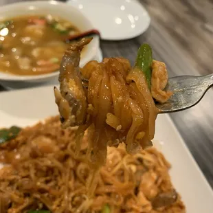 Pad Thai  Tom yum soup