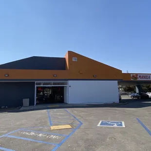 New location 1108 E Hammer Lane