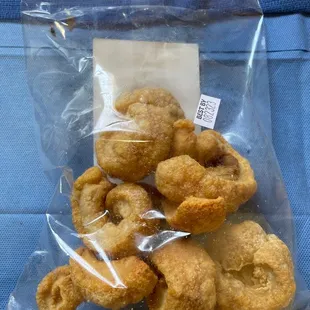 about 6-7 pieces of chicharon $6+