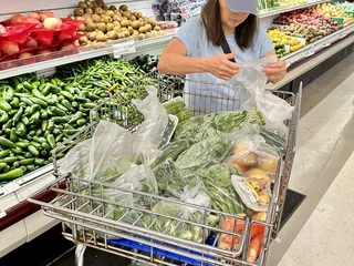 Marina Grocery