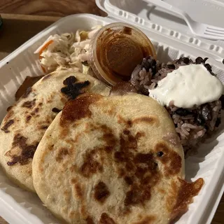 Pupusas Plate