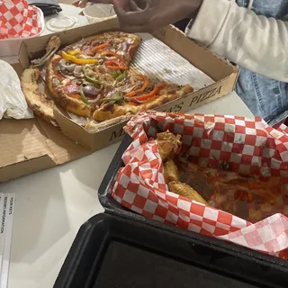 Personal (10") Supreme Pizza