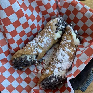 Jumbo Cannolis (2 Pack)