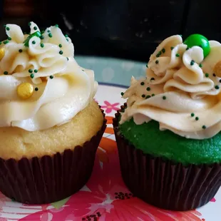 Bailey&apos;s cupcakes for St. Patrick&apos;s Day