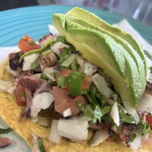 tostada de pulpo