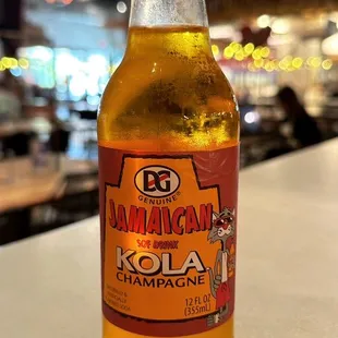 Champagne Kola