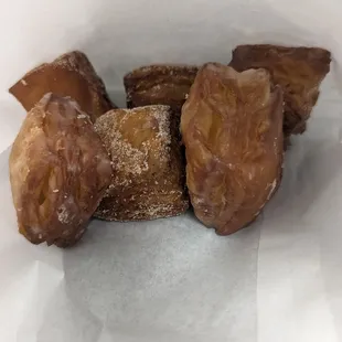 Croissant bites. Glazed and sugar. 11/2023