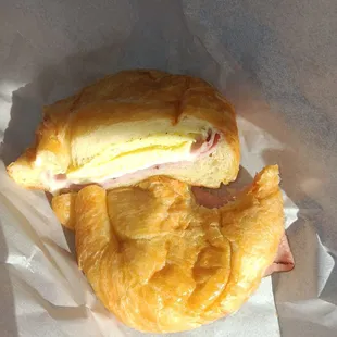 a ham and cheese sandwich