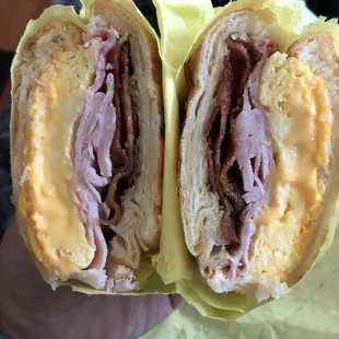 Croissant sandwich