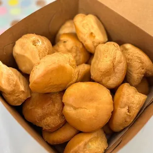 Cream puffs
