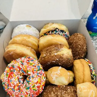 Sprinkles, glazed, jelly, cinnamon crumb variety