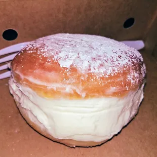 Milk Cream Dount