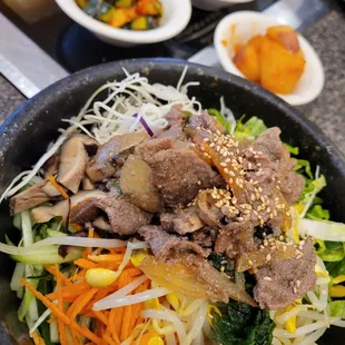 Dolsot bibimbsb, good, not great