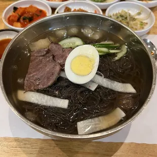 Naeng Myun/. Cold noodles