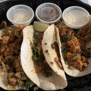 Yucatán cauliflower tacos