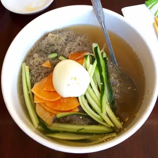 28. Mul Naengmyeon