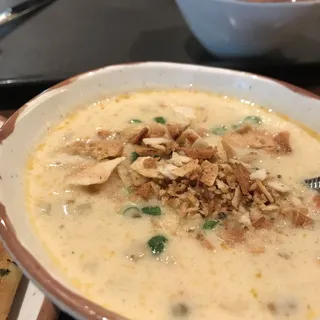 Creamy Mediterranean Clam Chowder
