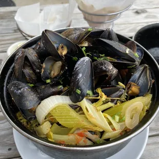 Baked Mussels Pot