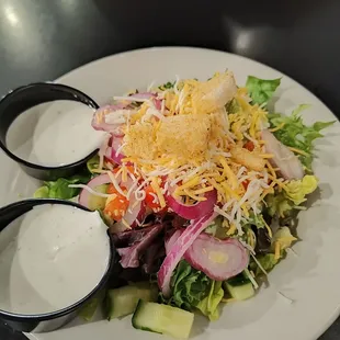 Side salad with ranch