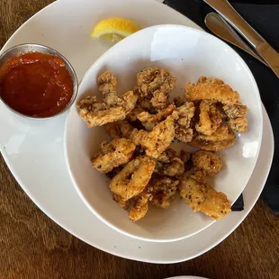 Happy hour calamari