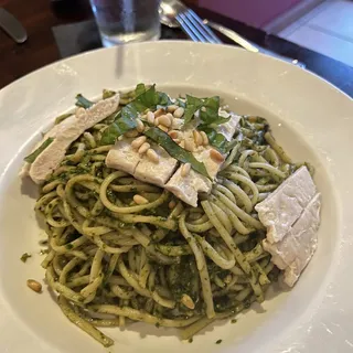 Linguine Pesto Genovese*