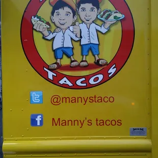 o men holding tacoss
