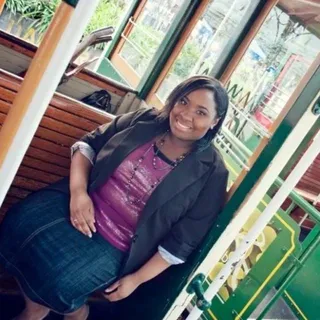 Steffanie C.
