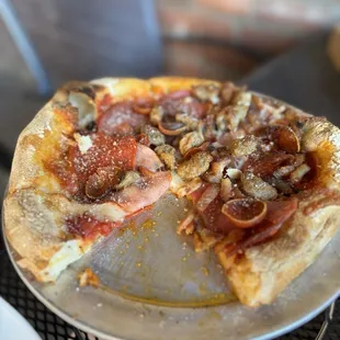 "Meat Amante" personal 10' size