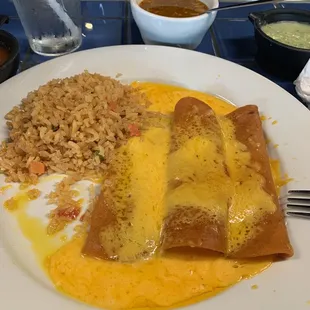 cheese enchiladas..no sauce