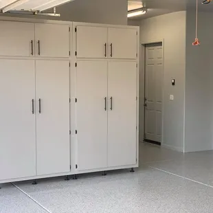 Geneva Gray 2 94F16 8 feet