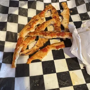 Evidence the Cheese Pizza was good