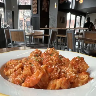 Fresh Pasta with Tomato Basil sauce