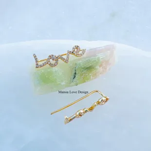 Diamond clip Love earring