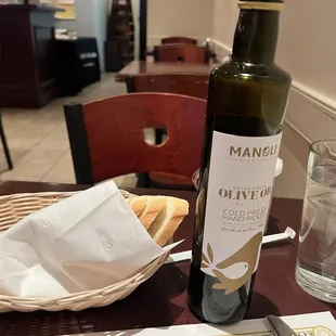 Manoli Canoli
