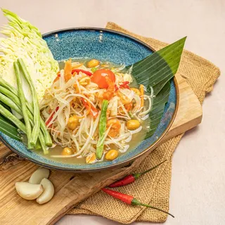 Thai Papaya Salad (Som Tum)