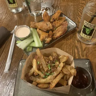 Confit Chicken Wings