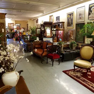 spacious walkways between booths