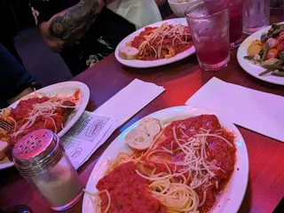 Capone's Dinner & Show