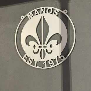 Est 1975